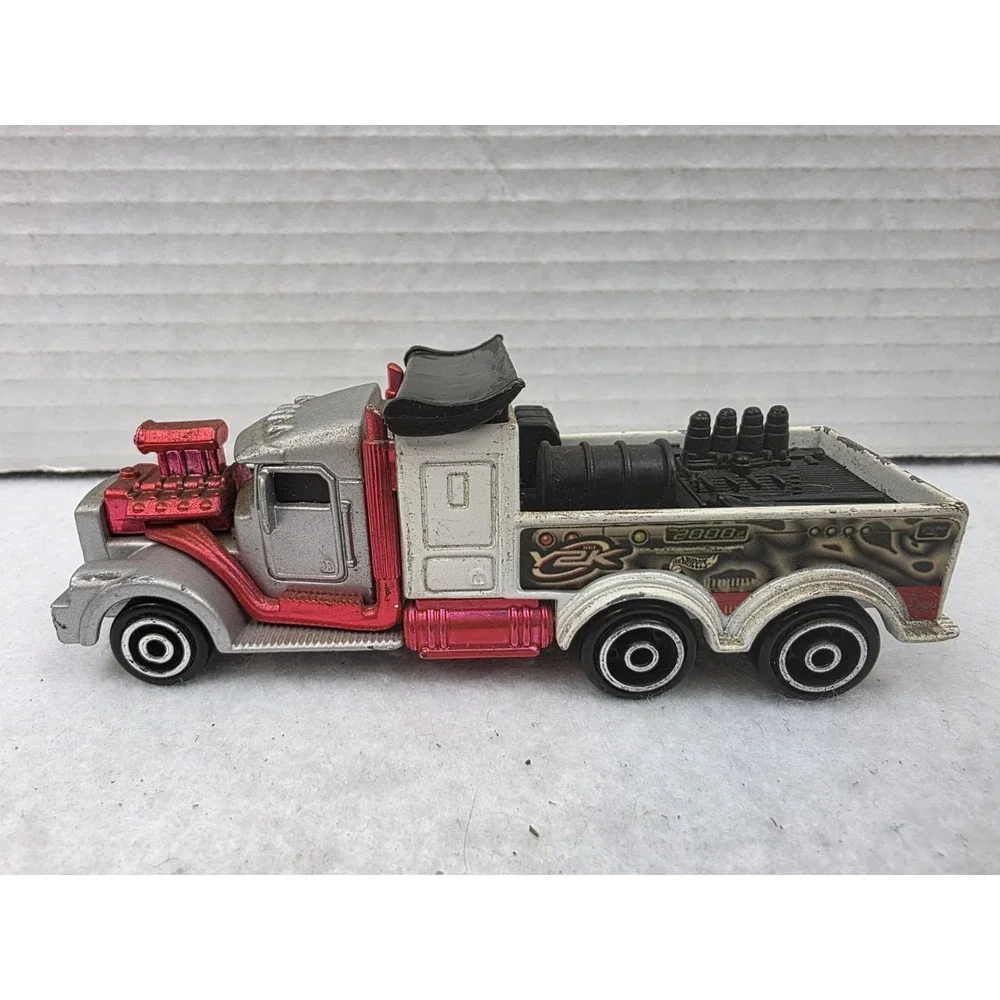 Vintage 80s-00s Hot Wheels Matchbox Firetrucks Trucks Fire Engine Y2K‎ Lot Of 4
